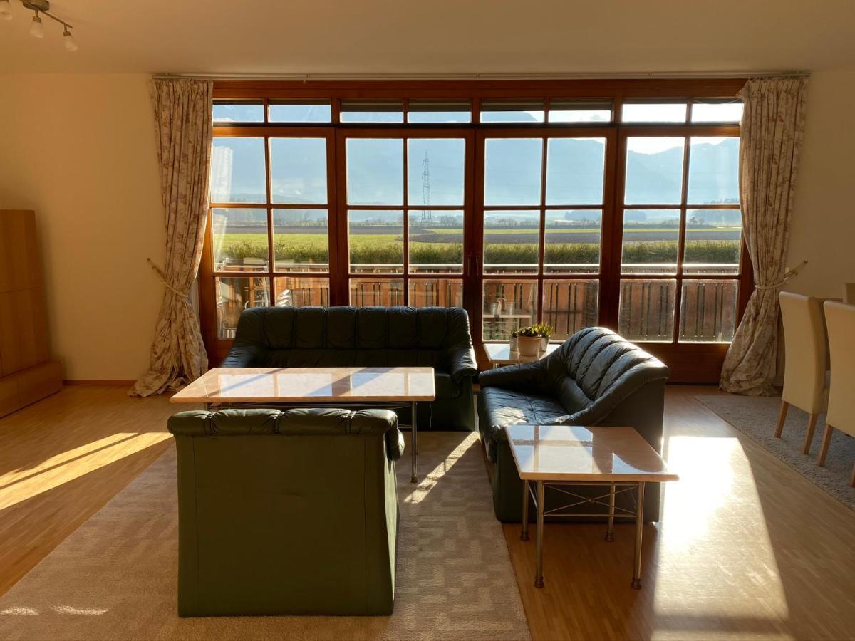 VIII Panorama-Ferienwohnung Petzenblick Smihel nad Pliberkom Exterior foto