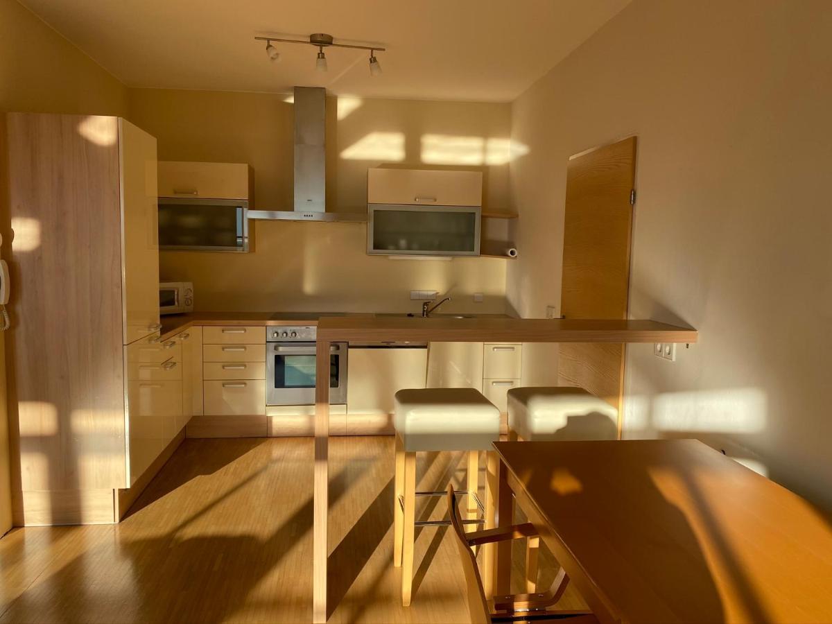 VIII Panorama-Ferienwohnung Petzenblick Smihel nad Pliberkom Exterior foto
