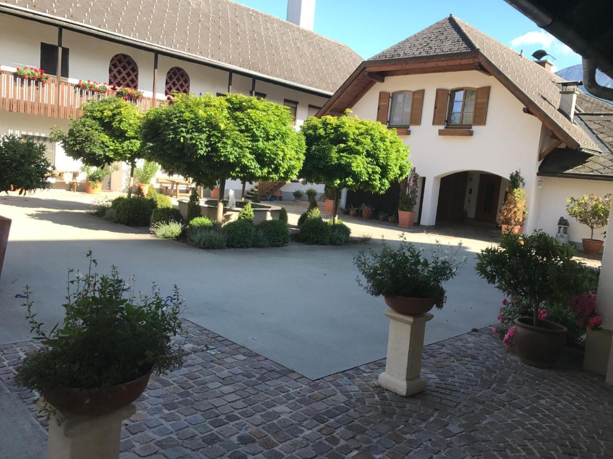 VIII Panorama-Ferienwohnung Petzenblick Smihel nad Pliberkom Exterior foto